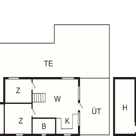 6 Person In Hovborg-by Traum